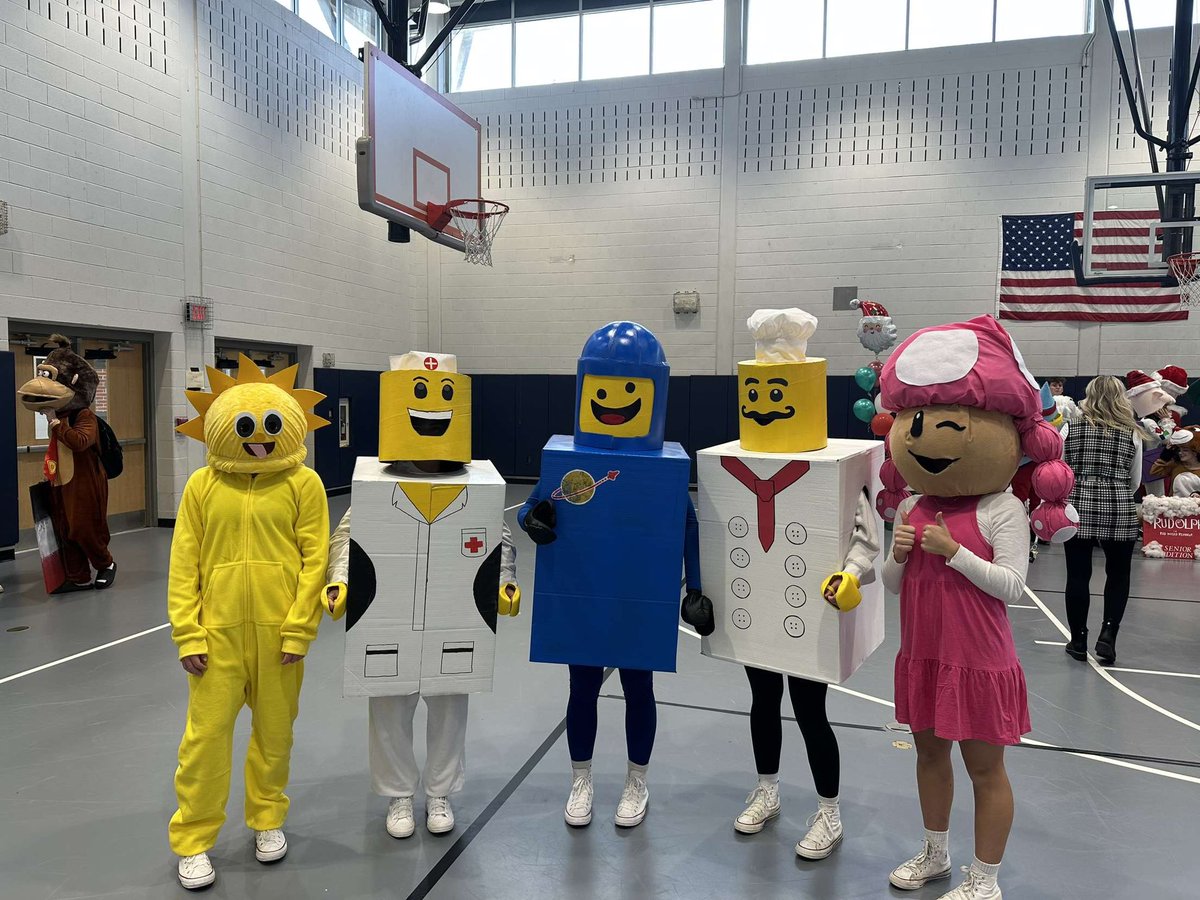 Girls soccer takes on BOTC! 💙⚽️<a href="/MakenzieMemmolo/">Makenzie</a> <a href="/LaylaBarbosa26/">Layla</a> <a href="/samanthagold730/">samantha gold</a> <a href="/AllieNase/">Allie Nase</a> <a href="/GabSnow2025/">Gabrielle Snowden</a> #weare <a href="/BravermanHHS/">Jeremy Braverman-Howell HS Principal</a>