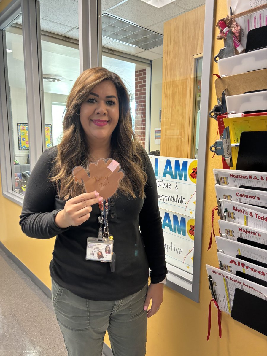 CounselorLuz's tweet photo. Been a long wk; destress w/ a little fun! Turkeys are trotting around @FARIASECC ! Staff members are searching for who has one! If they’re holding one when they hear the 🦃 call; they win a prize! Round 2 coming!#StaffWellness @HISD_ACC @HISDSEL @HISDSEL_ESO3 https://t.co/32had08nqf