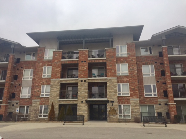 propertylinkms's tweet photo. Have you been searching for the perfect place to call home? Look no further - find modern comfort in this newly available 2BR+den apartment! Enjoy open-concept living with appliances, AC, and one parking spot. $2095+utils. Call 519-515-0411 ext.228 to arrange a viewing now! #PLMS https://t.co/IqOvkYw3Zh