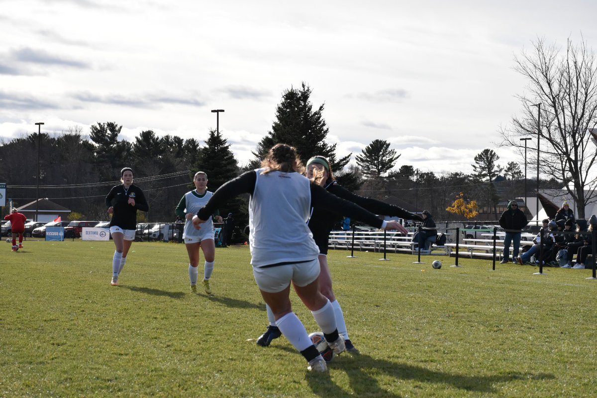 NMU_wsoccer tweet picture