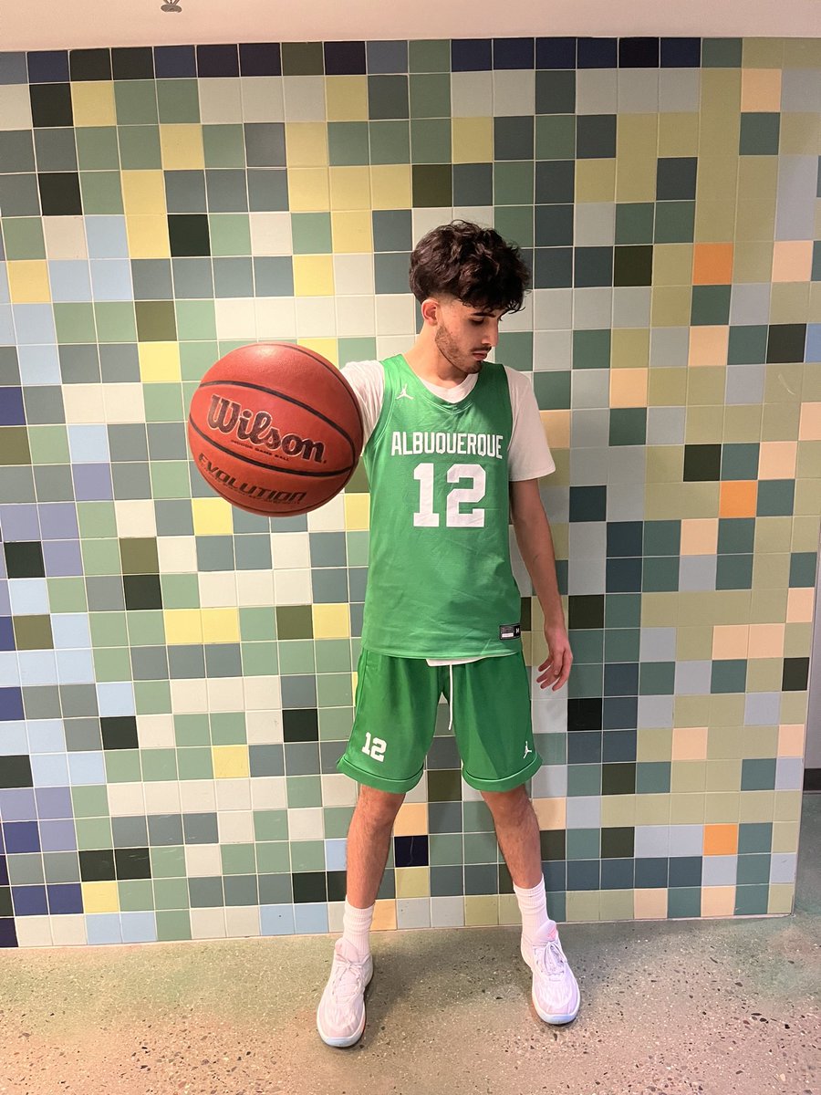 Albuquerque High Bulldog Basketball tweet media