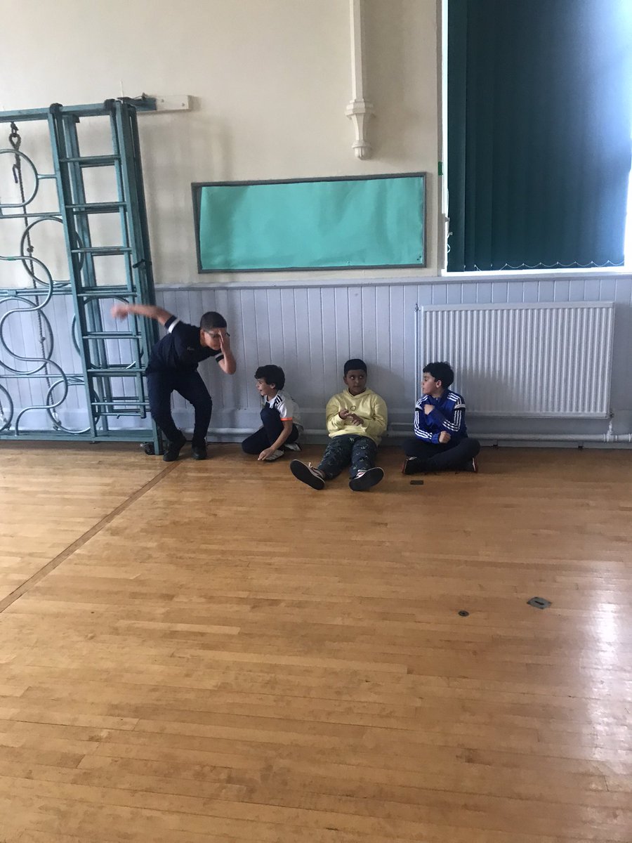 Teamwork!
What a lovely way to end the week.
Our Near Peer coaches and coachees had some fun getting to know each other today. Was beautiful to see positive friendships form. 🤗 <a href="/LansdownePS/">Lansdowne Primary</a>
