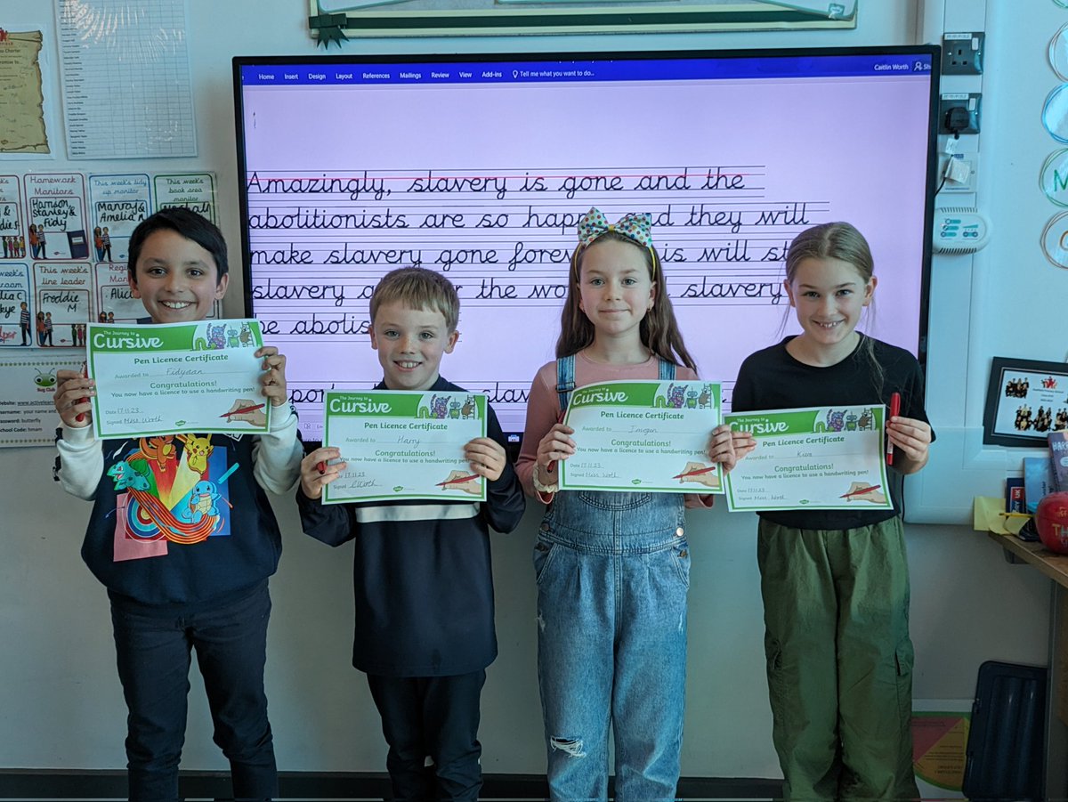 EastfieldPSHull's tweet photo. More pen licenses earned today, in #5CW! Congratulations and well done for your dedication and hard work βπΌποΈ https://t.co/F1flawI6J5