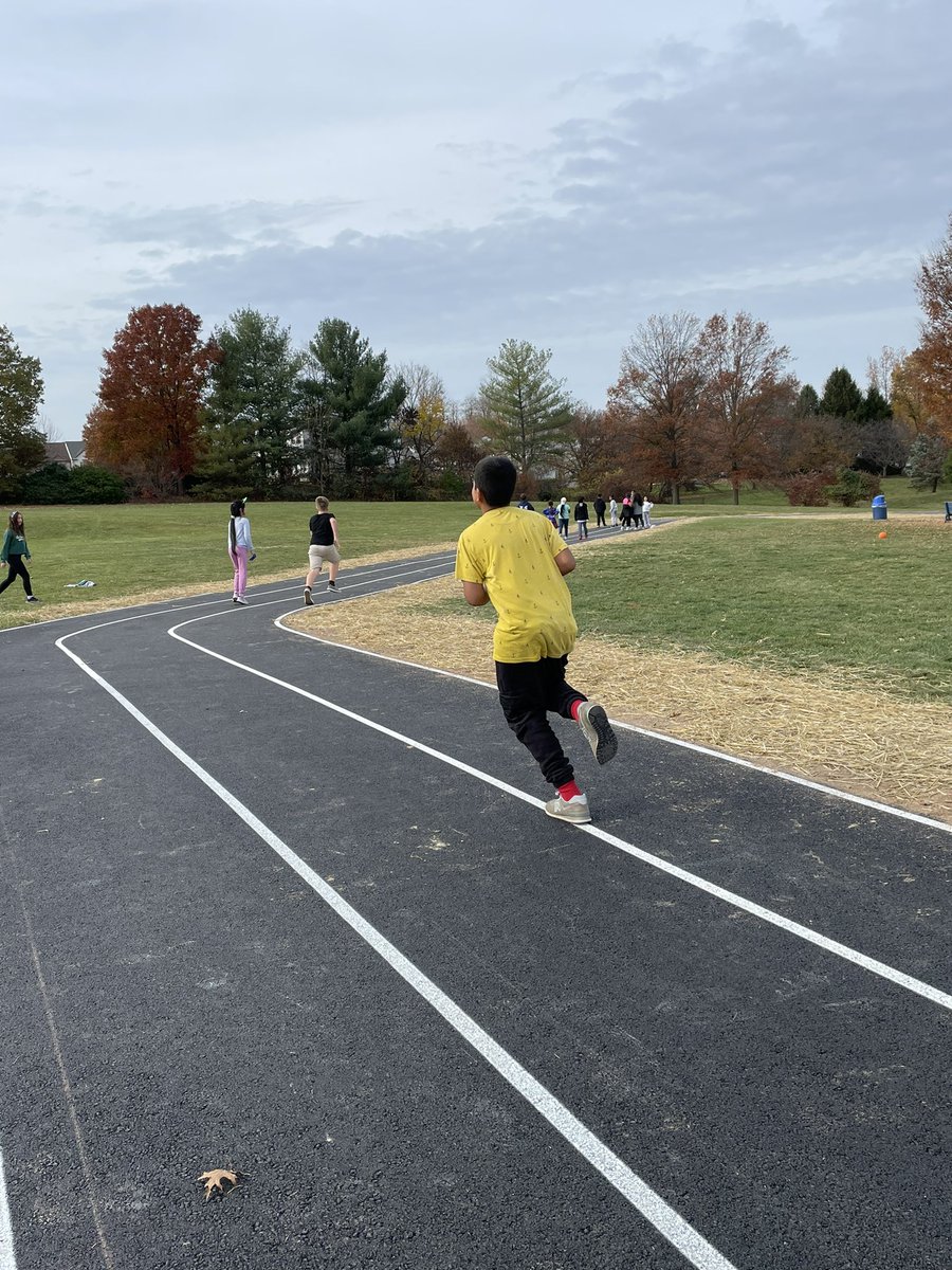 LES 5th Grade tweet media