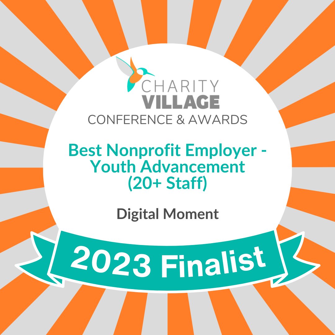 📢 Great news: Finalist for the @CharityVillage 𝐁𝐞𝐬𝐭 𝐄𝐦𝐩𝐥𝐨𝐲𝐞𝐫 -𝐘𝐨𝐮𝐭𝐡 𝐀𝐝𝐯𝐚𝐧𝐜𝐞𝐦𝐞𝐧𝐭 𝐀𝐰𝐚𝐫𝐝 thanks to the Social Innovation Lab! 🏆 It's not just an honor, it's celebrating our commitment to empowering tomorrow's leaders.💫 @DigitalMomentCa