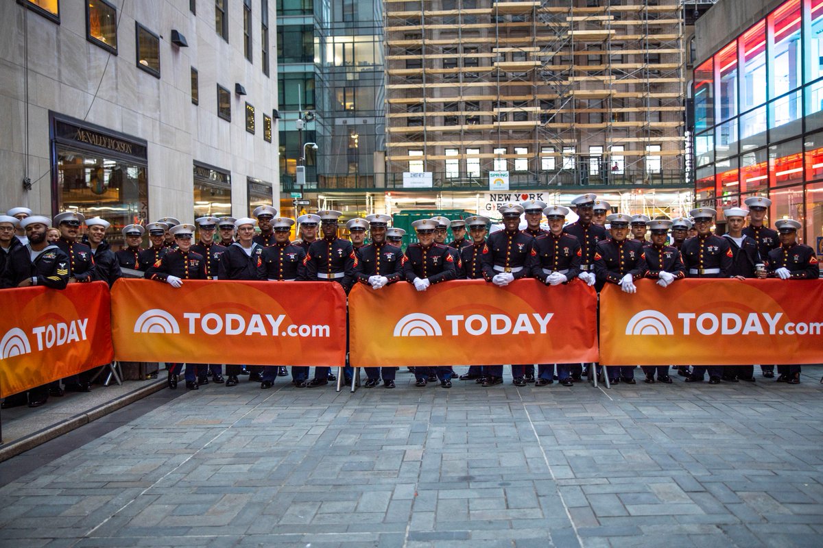 #Marines and @USNavy #Sailors attend the Today Show in New York City, New York, Nov 9. 

U.S. Service Members participated in events in and around New York City during the week-long Veterans Day New York celebration.

#USMC #SemperFi #BlueGreenTeam