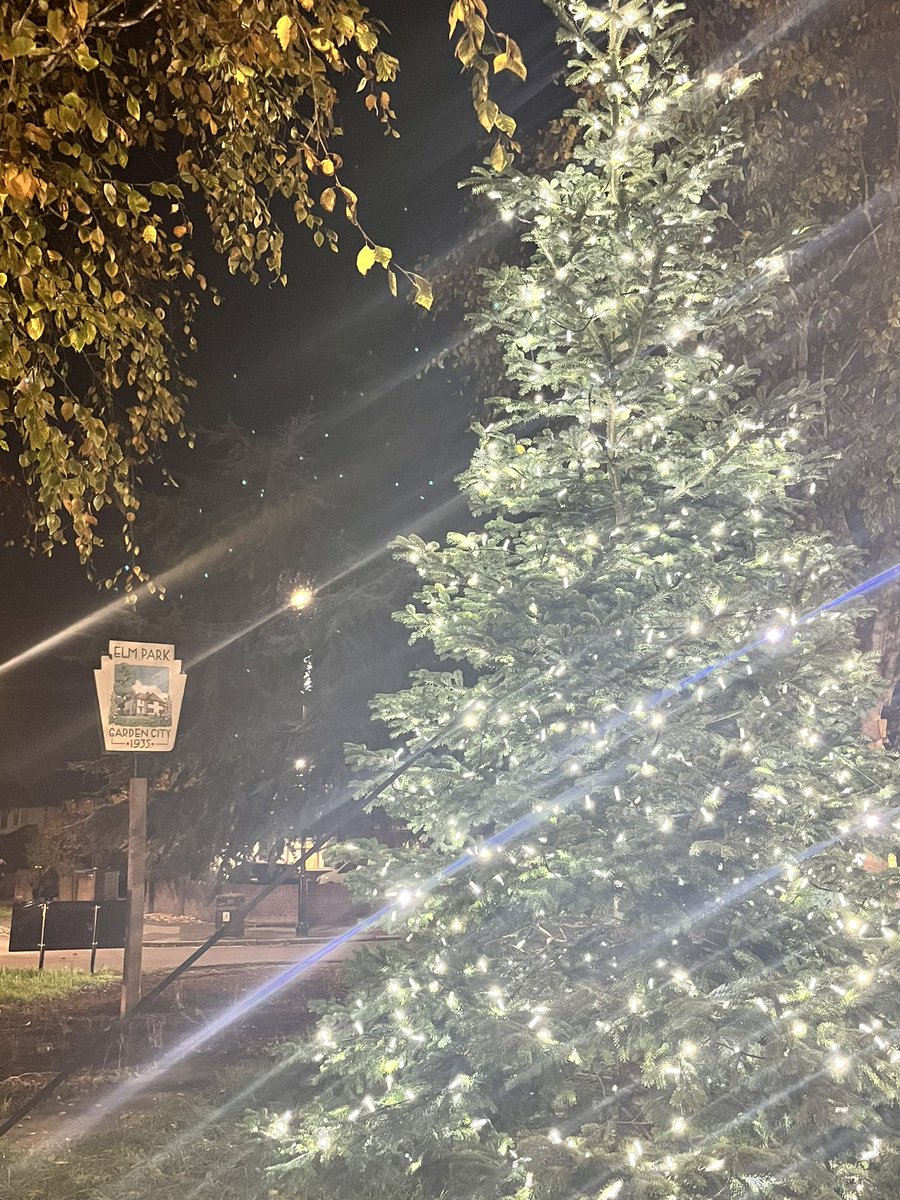 Sam Holland tweet media