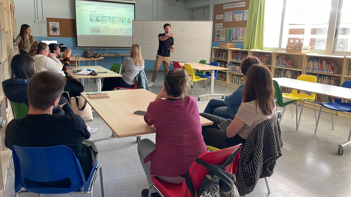 eAbelFerrater's tweet photo. Xerrada d’acompanyament d’ @innovamat_cat per aclarir dubtes i escoltar les novetats. Aquest acompanyament ens permet estar al dia i poder avançar correctament en l’ensenyament de les matemàtiques.  #xerradesformatives #innovamat https://t.co/9fNMJ3zR7m