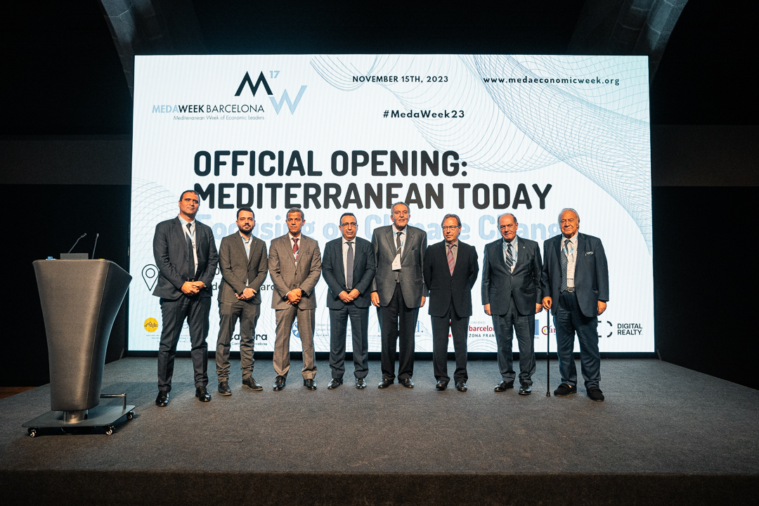 CambraBCN's tweet photo. La #MedaWeek ha aconseguit una participació exitosa de les principals institucions del Mediterrani malgrat el context geopolític.

🤝 La trobada ha servit per reivindicar la cooperació entre economies davant la incertesa i l'aflorament de conflictes internacionals.

@ascameorg https://t.co/Oeo9dX2blS