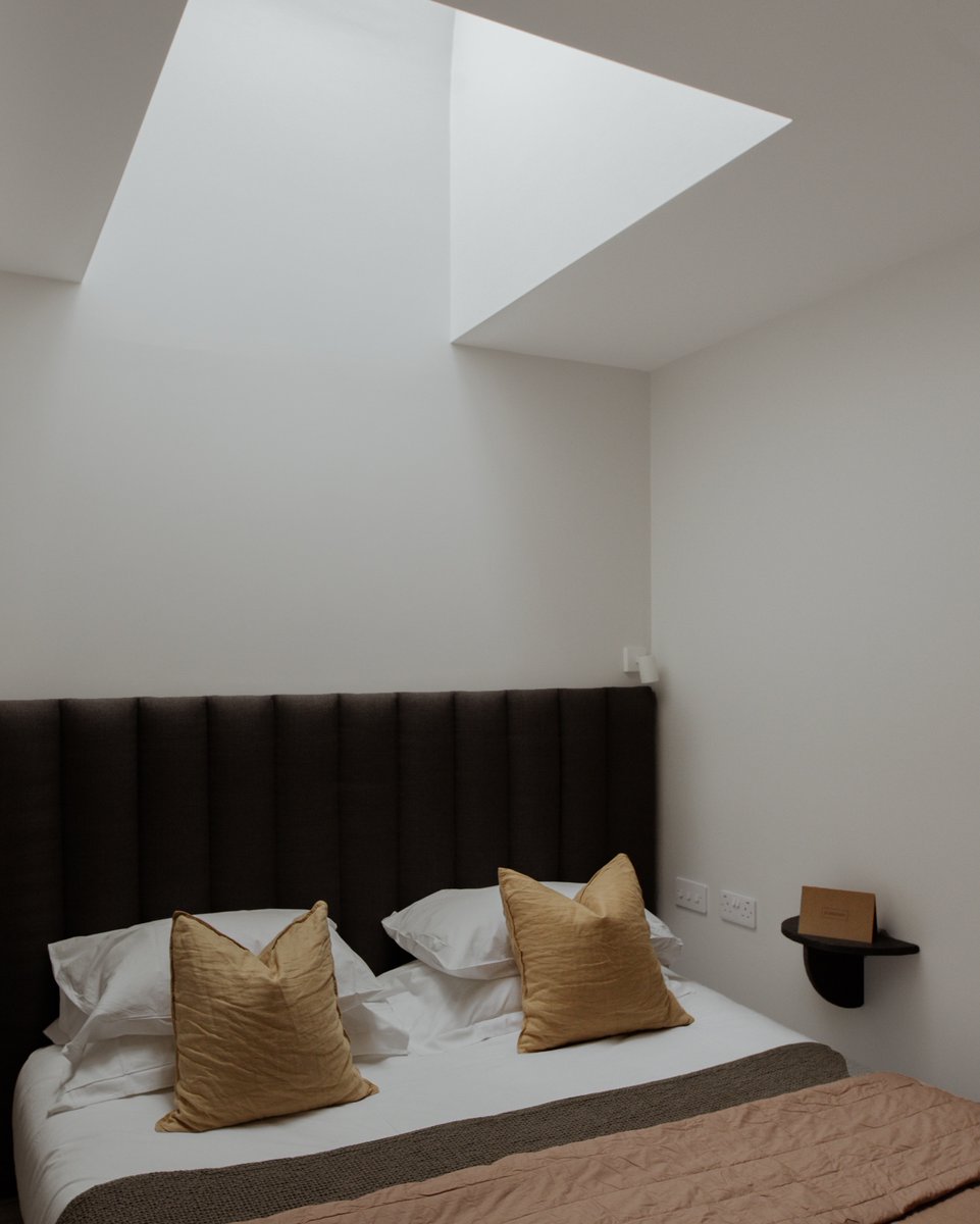 Hideout Hotel Hull tweet media