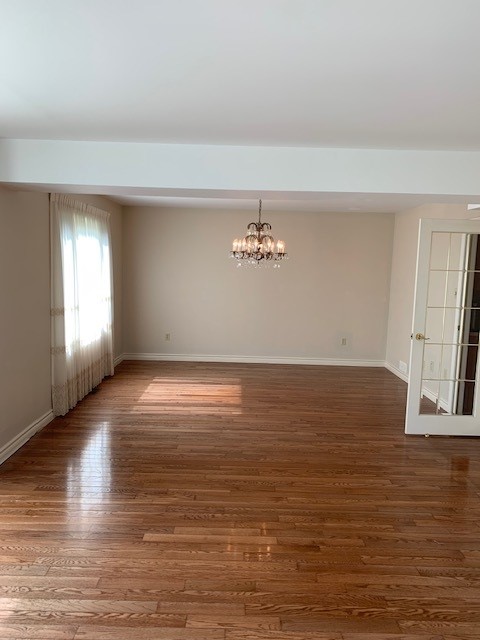 propertylinkms's tweet photo. Escape to a stunning country home outside of Guelph! Enjoy seclusion, a concrete patio, laundry, garage, propane heat, and charming interiors. Snow clearing and landscaping included. Contact our office at 519-515-0411 extension 228 to schedule a showing.#Propertylinkms https://t.co/qfWh9qXUyL