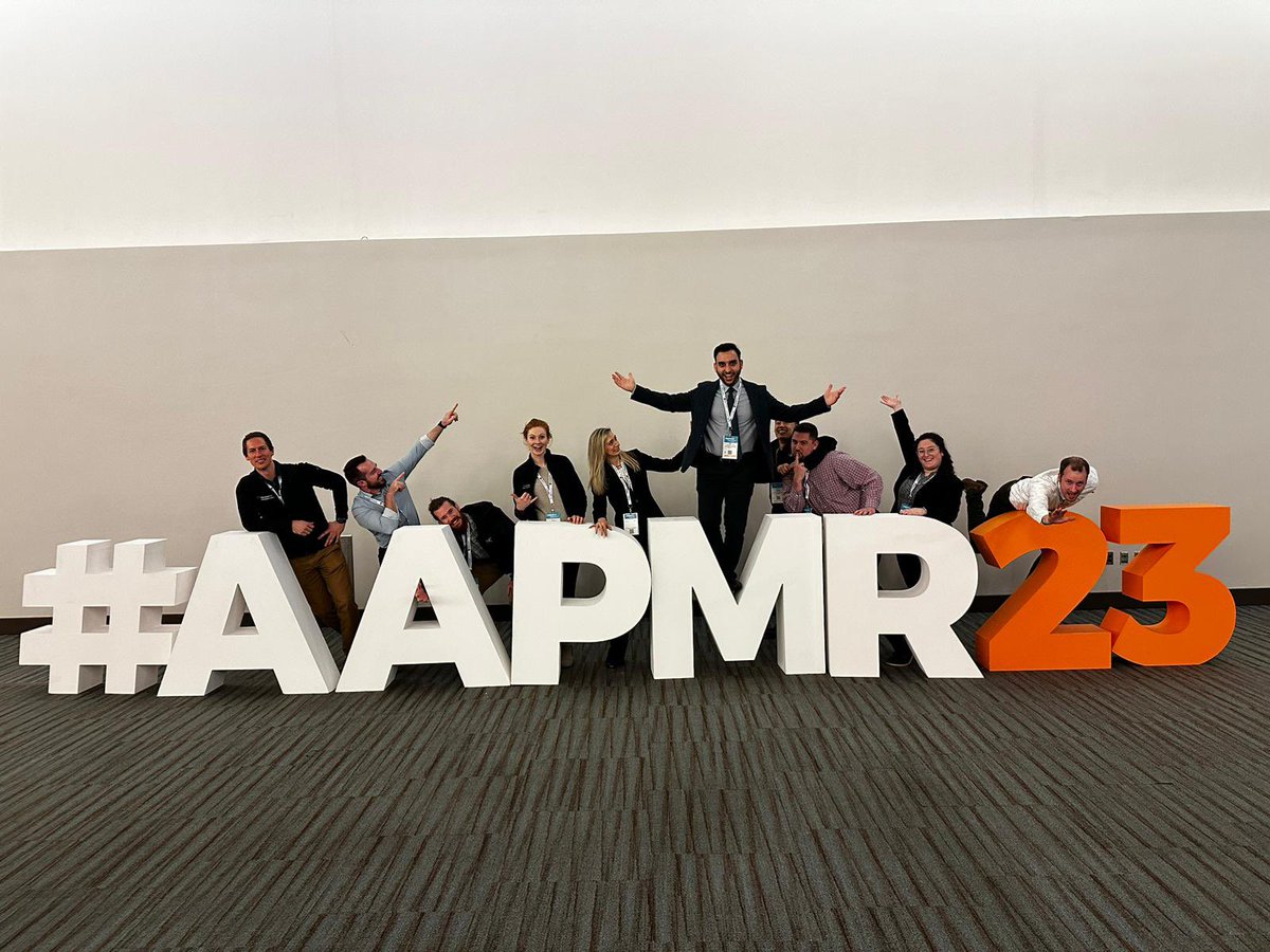 MetroHealthPMR's tweet photo. Our residents are having a blast at #AAPMR23! @CLE_PMR https://t.co/83FuBGAHLD