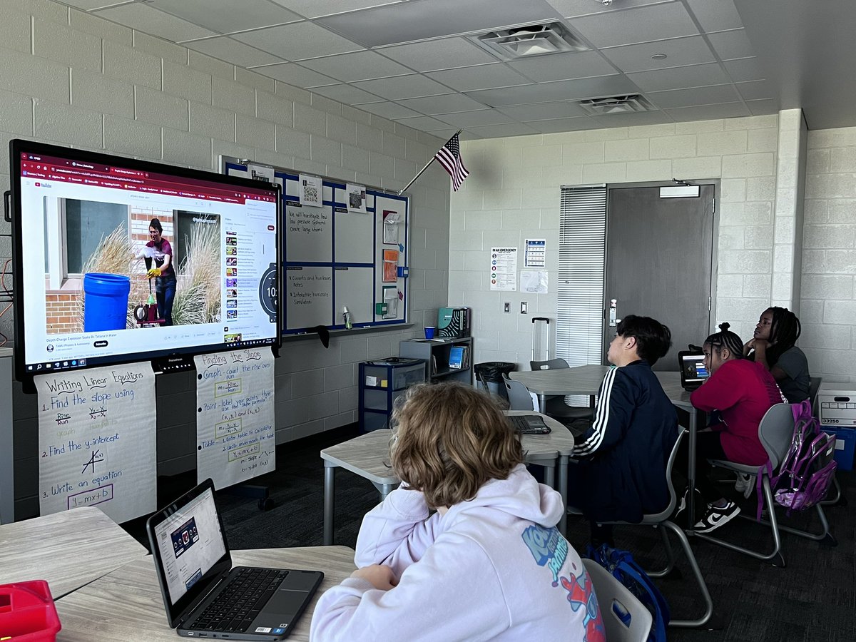 Maria Dunlap tweet media