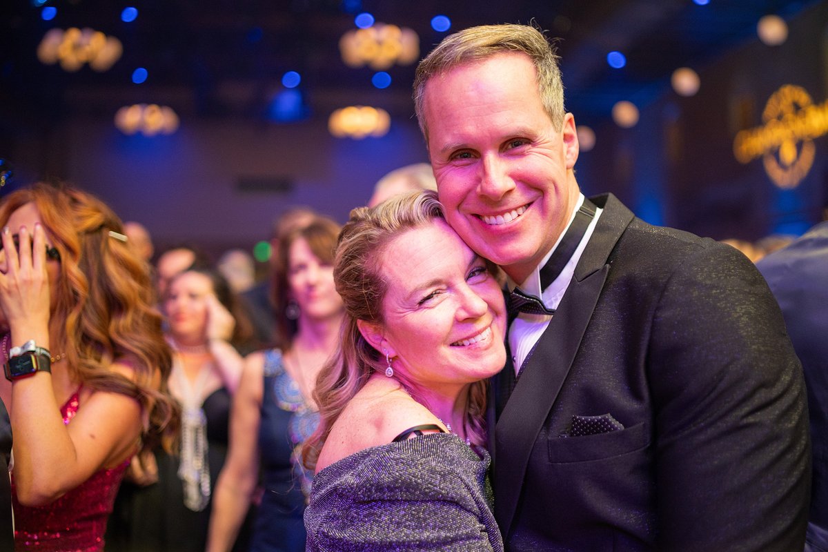 Champagne_Ball's tweet image. We may have neglected to share this already. The 30th annual #ChampagneBallPDX photos captured by Phan Photography at the @PDXArtMuseum are, as always, phantastic! 

View the full album here: phanphotographypdx.passgallery.com/-champagneball…

#champagneballpdx