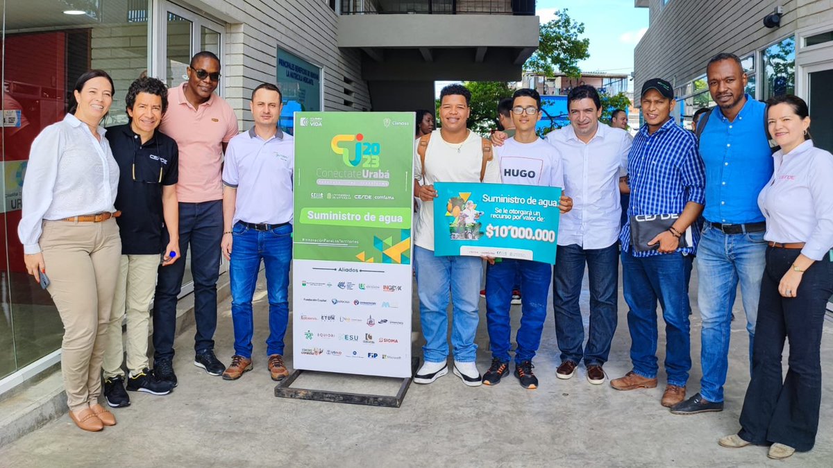 ENCESDE's tweet photo. El reto ahora, es seguir trabajando por la región y conectar con una segunda versión de Conéctate Urabá para 2024; mencionan Felipe Gil @felipegilb @ENCESDE  y David Hernández @davidh_g @UdeA 

¡Gracias a todos los aliados por haber hecho posible este proyecto! 

Cerramos hilo🧵 https://t.co/8ThfRgOkq2