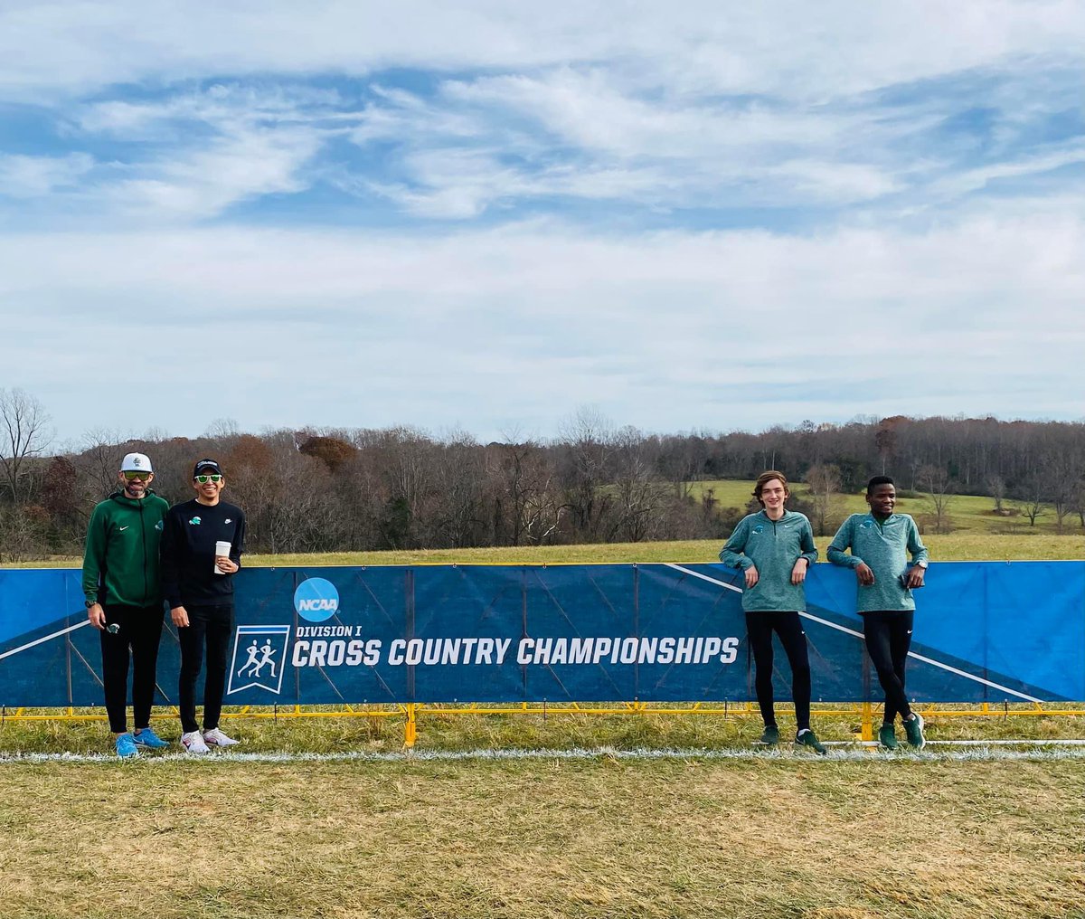 GreenWaveXCTF's tweet photo. It’s almost time…⏳

#RollWave🌊 | #RunWave👟 | #SetTheStandard📈 | #NOLAsTeam⚜️ https://t.co/GnEiQAFMSs