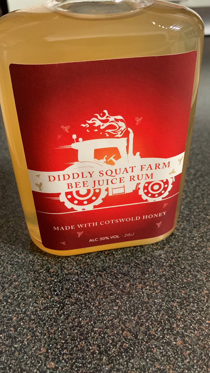 jaymzdee's tweet photo. Small haul from Diddly squat. @JeremyClarkson you legend. The dark lager I had today when you selling it online ? @RealHawkstone  proper tasty things https://t.co/eB9NJKI8w7