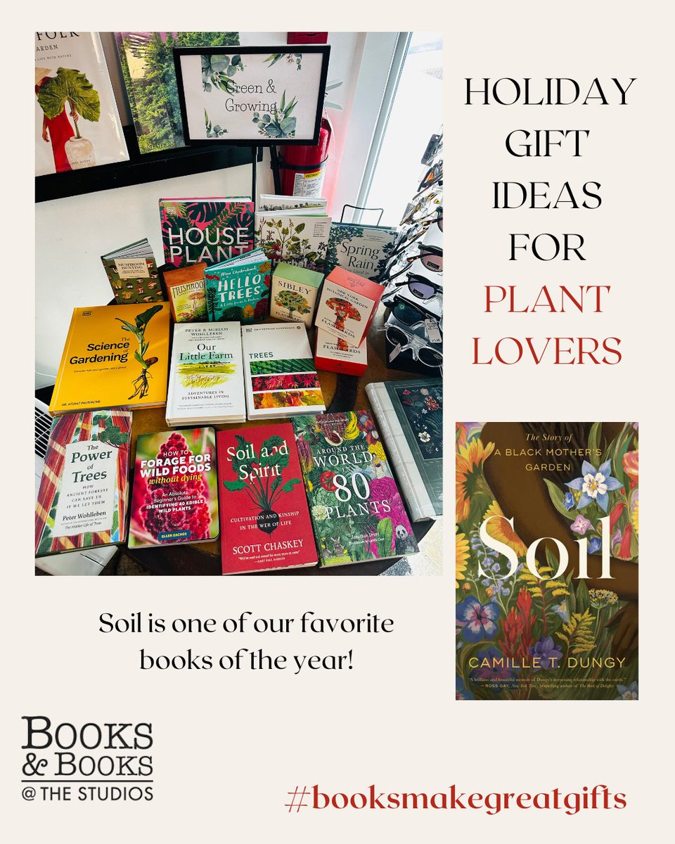 Come find gifts for everyone on your list!

#EveryoneGetsABook