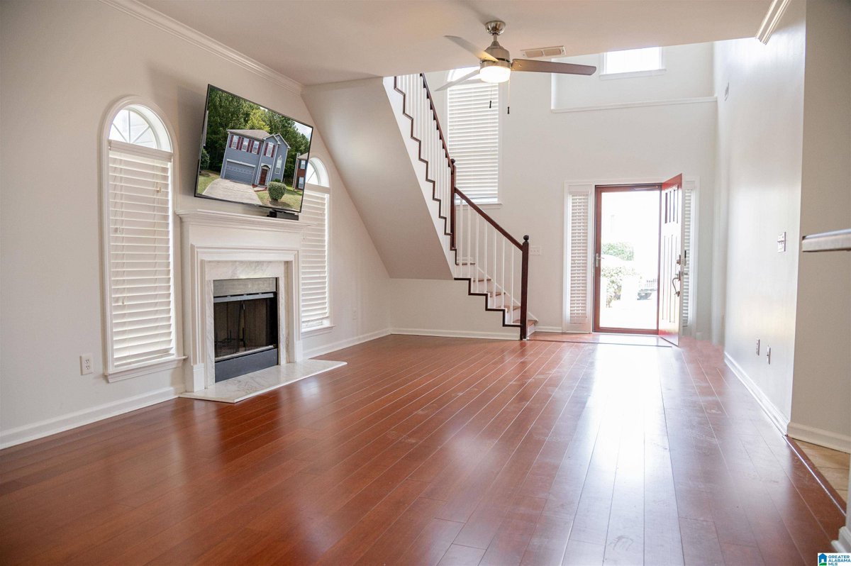 BrandonBridgmon's tweet photo. 112 JUNIPER CIRCLE, Pelham, AL 35124 is back on the market!
Let's go take a look at this awesome house: https://t.co/v1osFDozgB 

Listed by: Nicole Fields https://t.co/PlEjruiro5