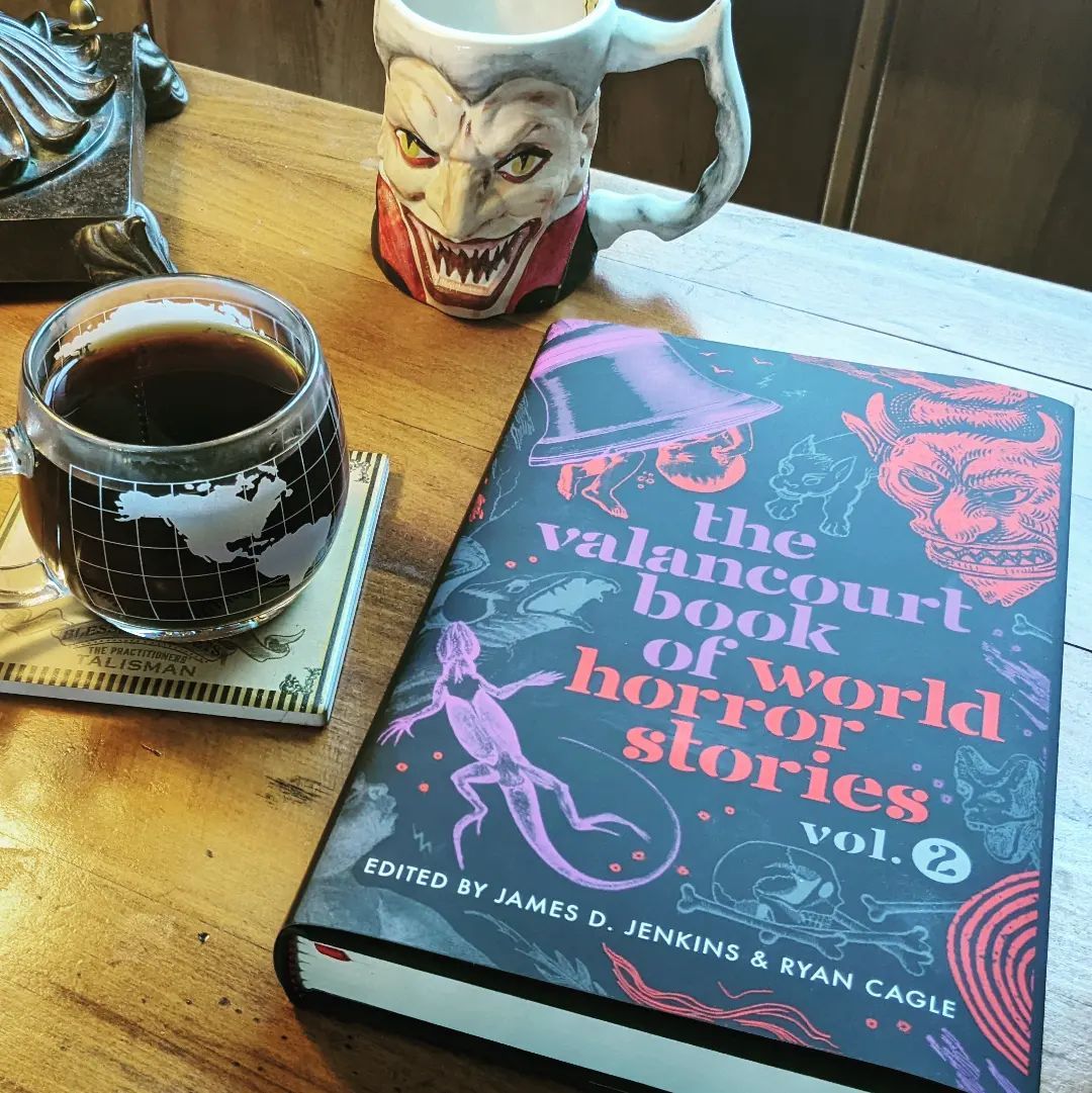 Pre-Black Friday deal! If this deluxe hardcover ed. of WORLD HORROR 2 had come out from Centipede, it would've cost $100+ &amp; sold out instantly. Instead, here we are slashing them to $25. Beautifully produced, illustrated books, great stories, cheap price: valancourtbooks.com/the-valancourt…