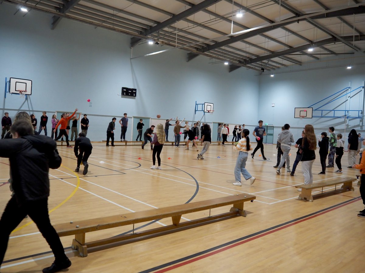 Midhurst Rother College Sixth Form tweet media