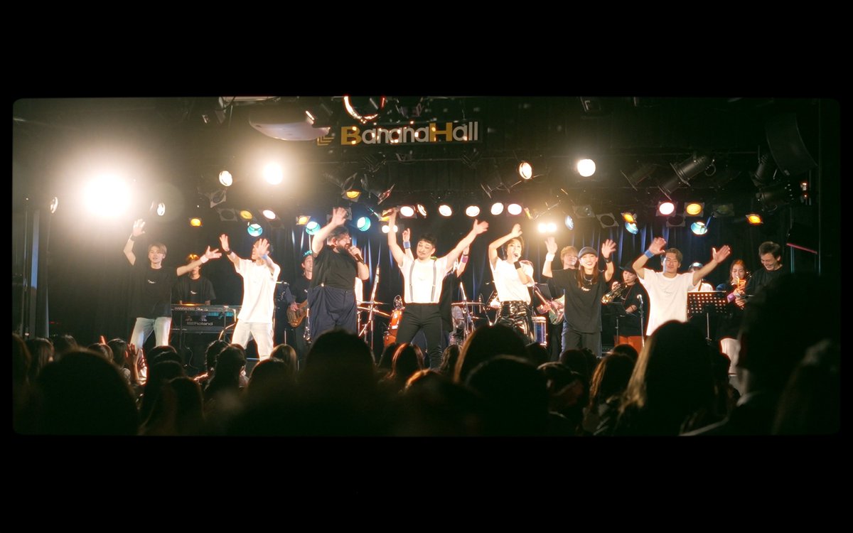lrllhi's tweet photo. #with1013

春からずーーっと仕事に追われる日々が続いていましたが、「あぁ音楽っていいな」と身に沁みた1日でした。
熱気が詰まったムービー、ぜひご覧ください！ https://t.co/tTGbtIOLPB
