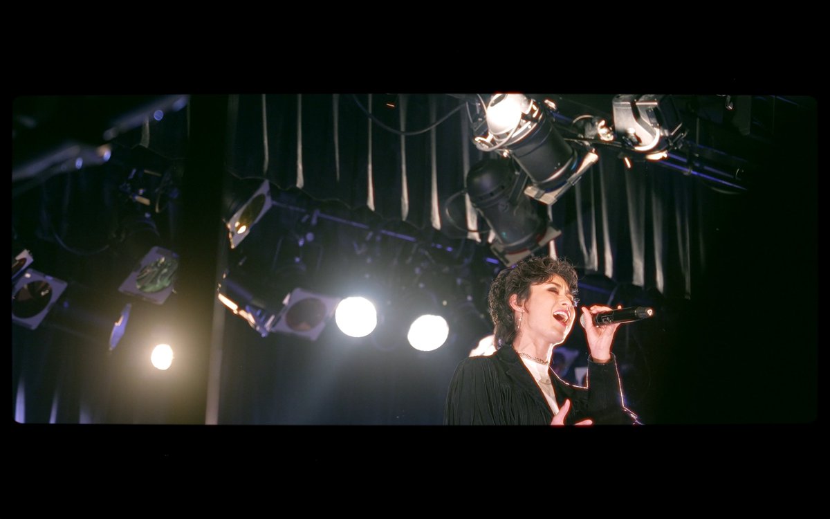 lrllhi's tweet photo. #with1013

春からずーーっと仕事に追われる日々が続いていましたが、「あぁ音楽っていいな」と身に沁みた1日でした。
熱気が詰まったムービー、ぜひご覧ください！ https://t.co/tTGbtIOLPB