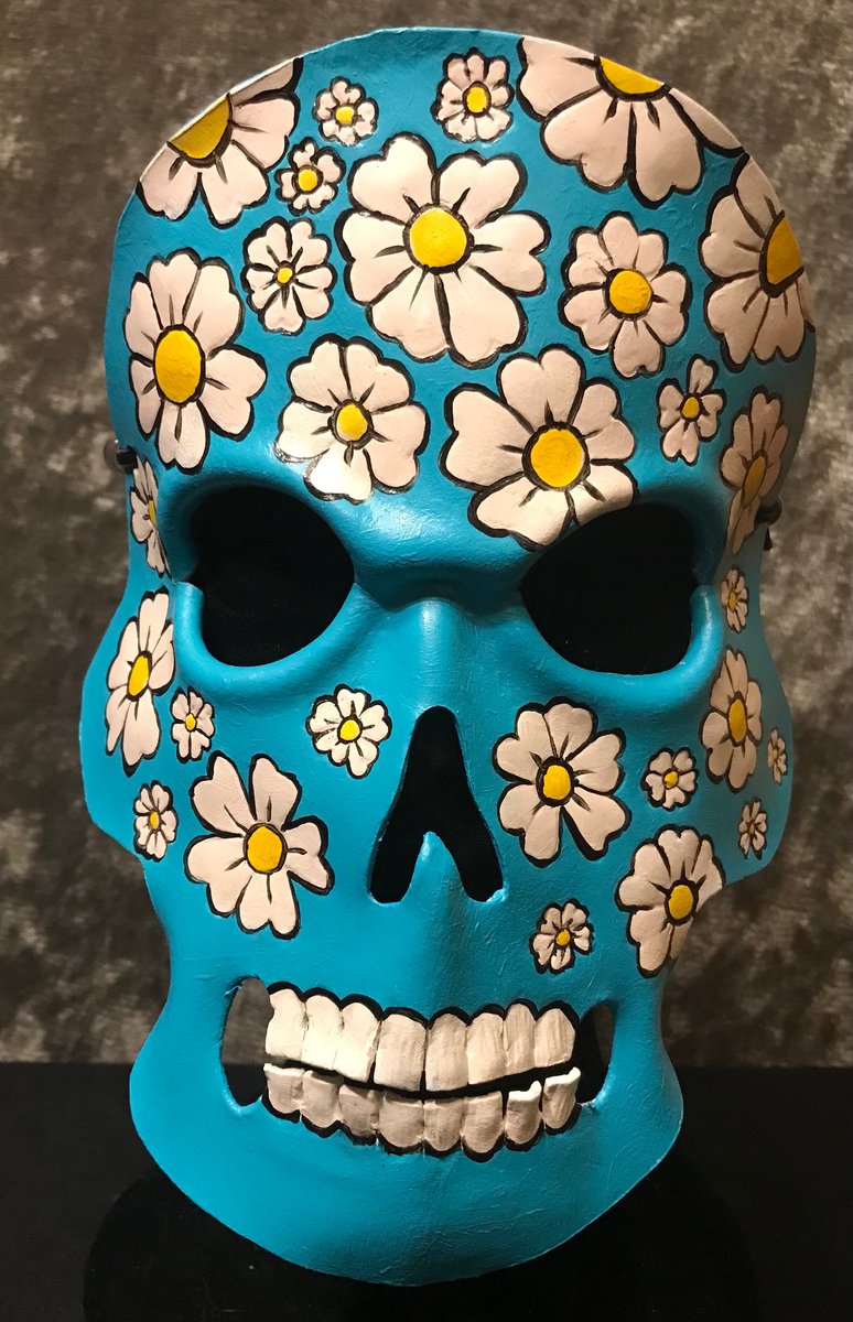 JenMasks's tweet photo. Hey y'all, I'm going to be at Main Street Fort Worth Arts Festival in 2024! https://t.co/Yiw3PW7u7P