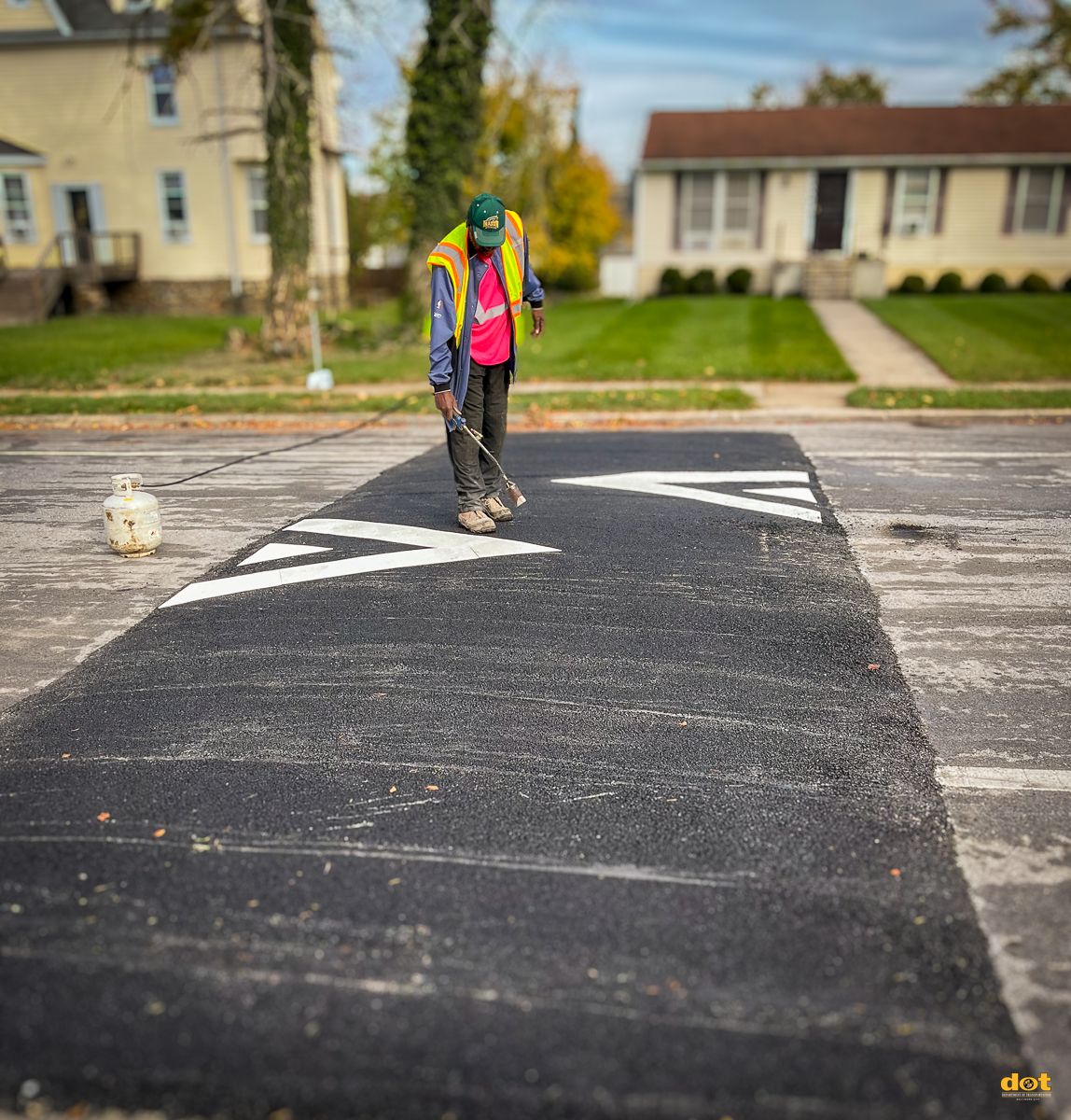 BmoreCityDOT's tweet photo. We've been working hard on Mayor Brandon M. Scott's Fall 90-Day #BuildBetterBmore Sprint and installing lots of speed humps before the winter weather sets in!

Here's what the process looks like from start to finish. https://t.co/1ToCFT8ZPh