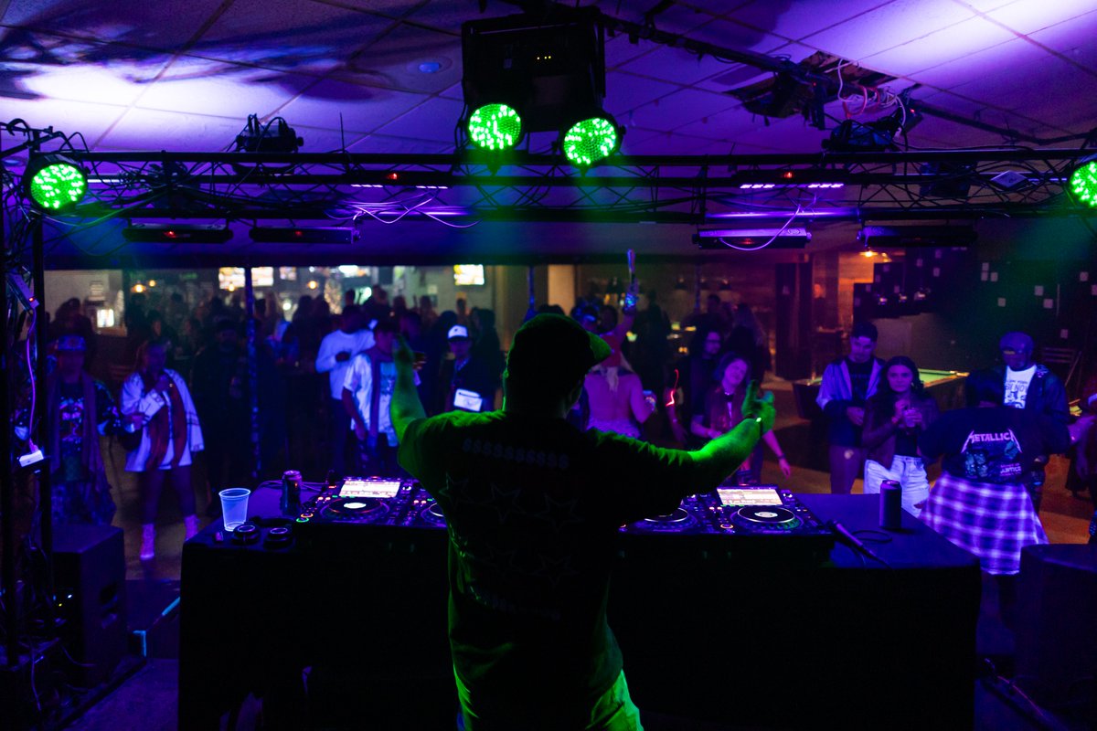 Ballmermusic's tweet image. GOIN' IN HEAVY IS OUT NOW!!☢

Super excited for this one to come out, got a few more
releases under the belt before my EP next year, are
you ready? 👀

Link in bio with your streaming platform preference!💙