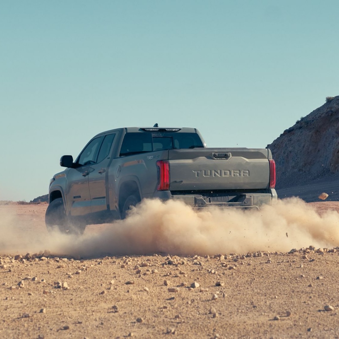CaseyToyota's tweet photo. The all-new 2024 #ToyotaTundra is your ticket to a weekend of untamed adventure! Let loose on rugged terrain and discover the thrill of off-road exploration. 😮‍💨 #TGIF #Toyota #ToyotaUSA https://t.co/e97fwWf5Jp