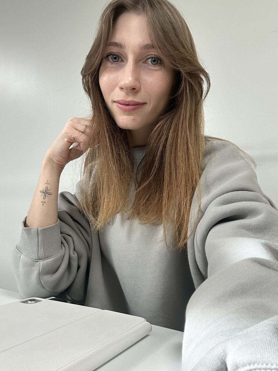 Good morning Guys☀️

It’s Friday morning. I wish you amazing day!