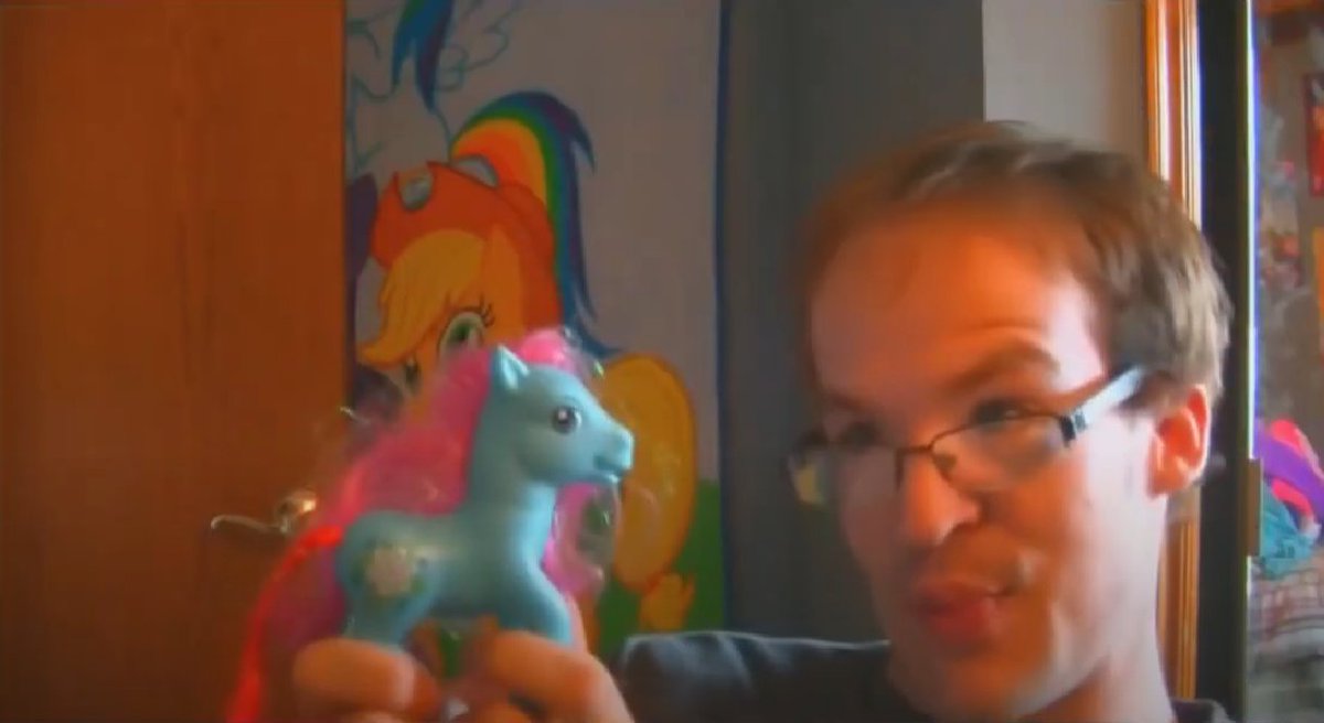 YalfNomis's tweet photo. I think LTBeast is getting a little too old for youtube, this is him now, feel old yet? https://t.co/fTOmbh4ezr