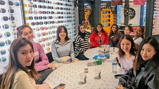 👏 Black History Month celebrations filled the city throughout October

🎉 Our <a href="/BMEmedicsLiv/">BME Medics Liverpool</a> were busy organising fundraising events for two charities making a positive impact on health care in Black communities.

Read more ➡️ liverpool.ac.uk/medicine/news/…