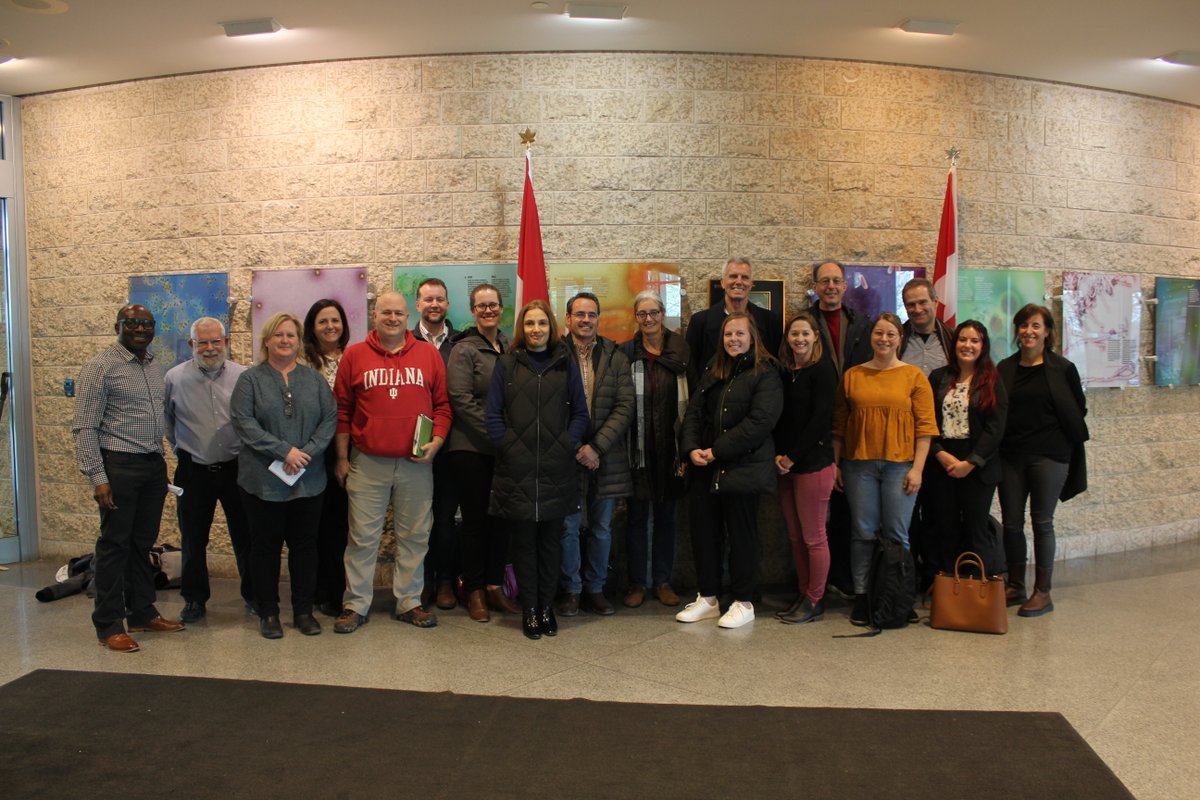 InspectionCan's tweet photo. 1/2 #BSL4ZNet members from around the world met recently at our National Centre for Foreign Animal Disease in Winnipeg. 🇨🇦 🇦🇺 🇩🇪 🇬🇧 🇺🇸 https://t.co/BMHb59hUMu