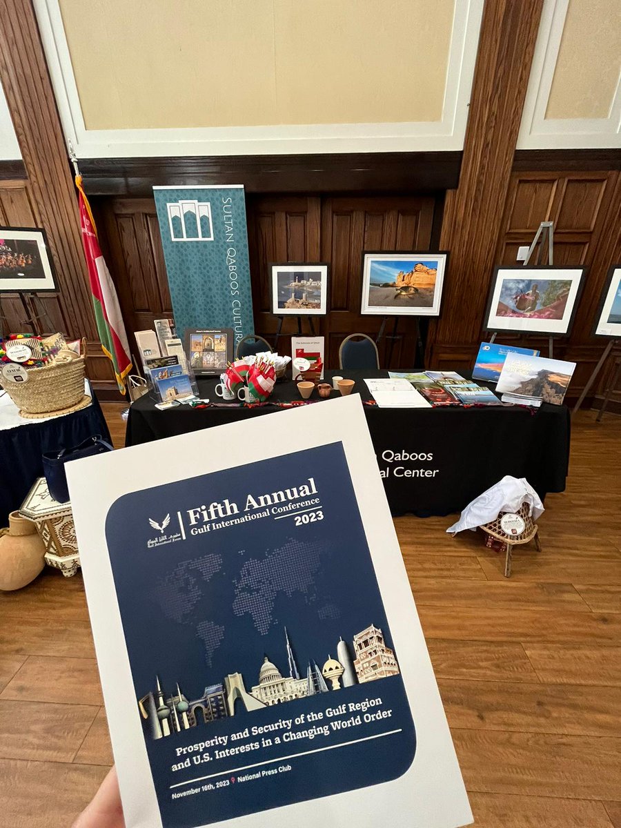 SQCCDC's tweet photo. SQCC and @OmanEmbassyUSA proudly represented Oman and Omani culture at the 5th Annual Gulf International Conference @GulfIntlForum
#SQCC #Oman #Embassy #WashingtonDC #Culture https://t.co/62xlfUEUww