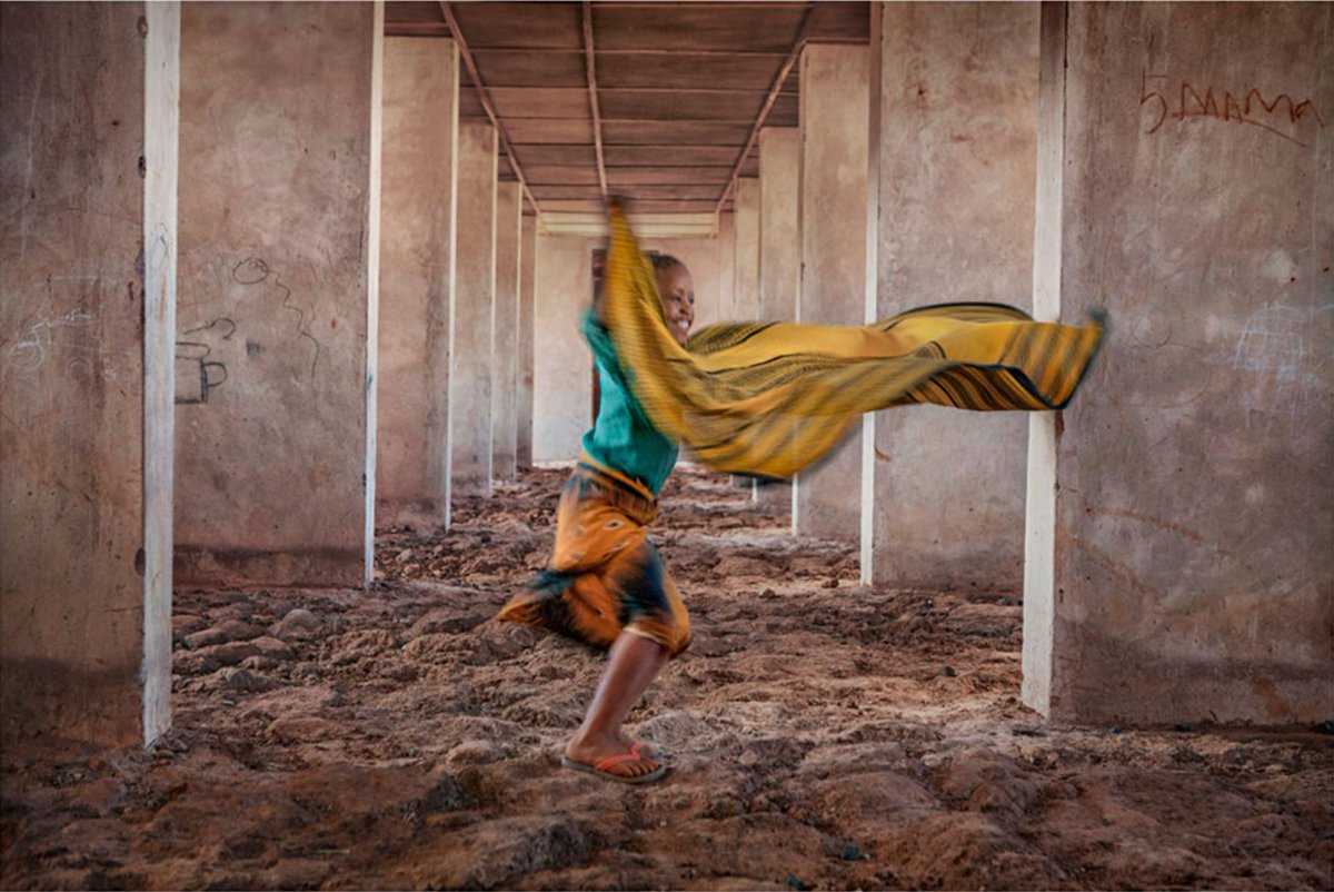 efti_fotografia's tweet photo. 📸"Niños esclavos. La puerta de atrás" @apalaciosrubio expone en Madrid
Este jueves 23 de noviembre a las 19:00h se inaugura en el Museo de las Misiones Salesianas la #exposicion itinerante de nuestra #profesoraefti de #fotoperiodismoefti.
+ INFO▶https://t.co/xf7QU9PILZ https://t.co/XYRWHoy6SY
