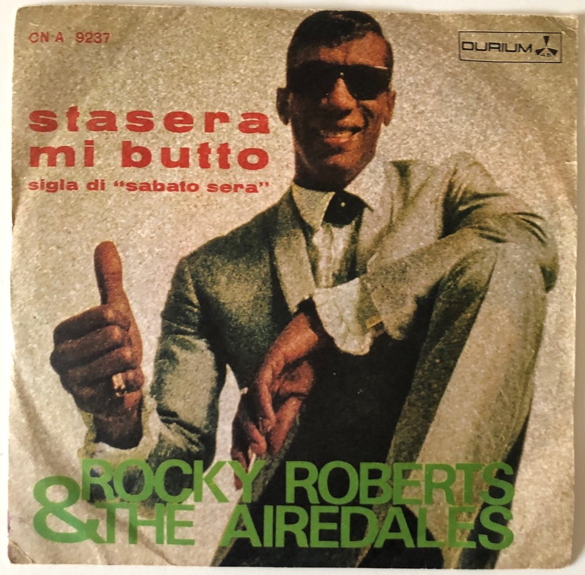 webangthedrum's tweet photo. Rocky Roberts - Stasera Mi Butto. + TESTO. 1968 https://t.co/nOGZTCEwxE via @YouTube https://t.co/k00DS9458R
