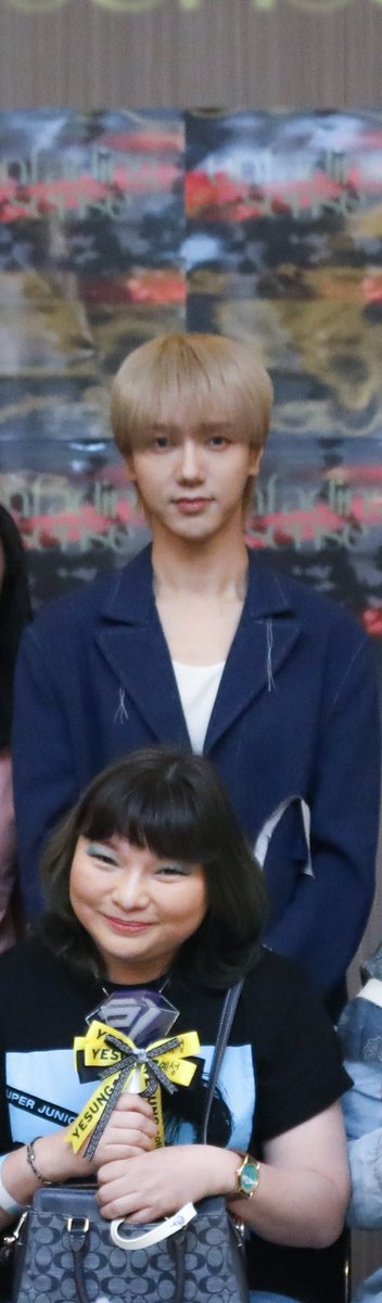 fansyesung's tweet photo. Friday, November 10, 2023…..

#yesung #Unfading_Sense_inJAKARTA @shfly3424 https://t.co/5nKTDlUfnE