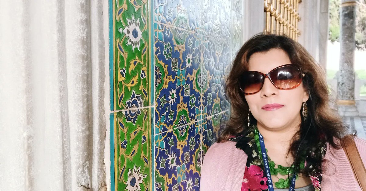 saharzaman's tweet photo. #TopkapiPalace is an eye opener to the riches & power of #Ottaman with huge manicured lawns, luxurious balcony overlooking the #Bosphorous Strait. The building is fairly simple, though. Mostly rock, spare marble. Mix of European & Baroque style.
#Turkey @goturkiye @turkeytourism https://t.co/c91QX3BRk1