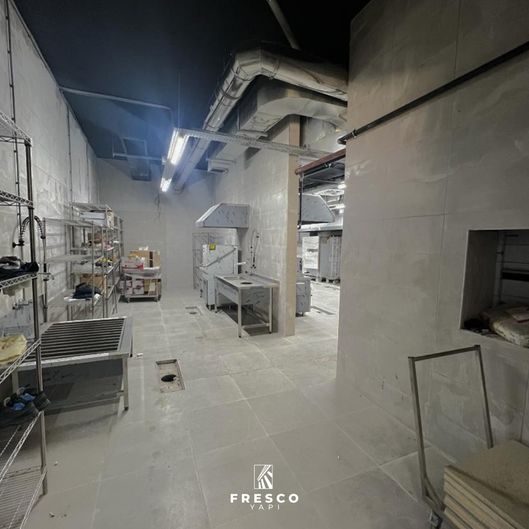 frescoyapi's tweet photo. Endüstriyel mutfak alanları 👷🏻
İlgili projenin ihtiyaçlarına yönelik konumlandırılan soğuk - kuru hava depoları ve endüstriyel mutfak ekipmanlarının kurulumu bodrum kat ve zemin kat bölümlerinde tamamlanmıştır.
#cuma #endustriyelmutfak #proje #FrescoYapı #endustriyeltasarim https://t.co/I7hGqbyiHO