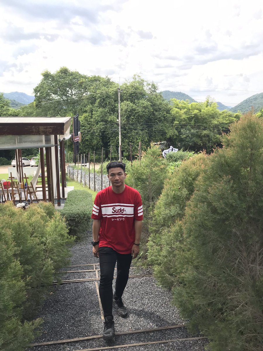 PJ98640802's tweet photo. My Holiday!!🚉🏞

 #CoolCool https://t.co/kx9gZVLemr