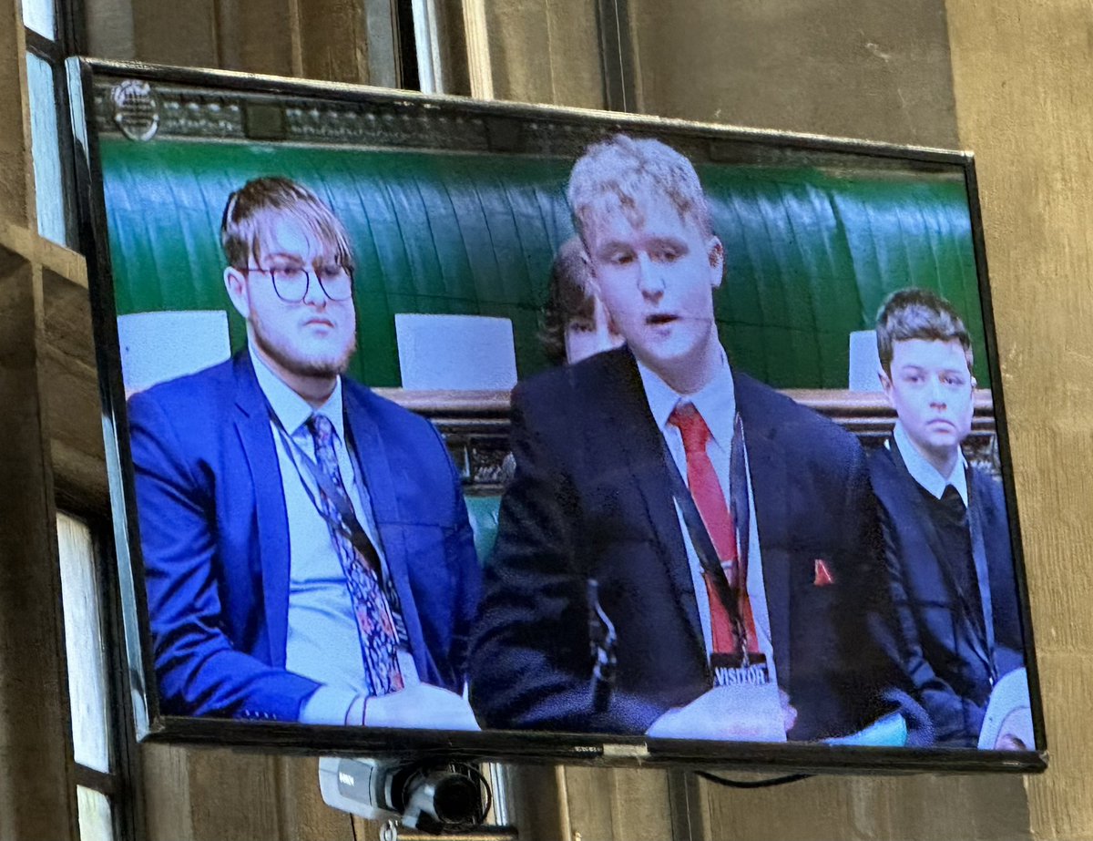 CllrLauraFlynn's tweet photo. A brilliant speech from #Wigan Member of Youth Parliament @Alex_deputymyp on Quality of Food and I’m sure @CommonsSpeaker appreciated the rugby league reference 🏉 

A fantastic opportunity to speak in @HouseofCommons thank you @UKYP @bycLIVE
#UKYPHoC @WiganCouncil @bullen_jenny https://t.co/qBd2qgE6dd