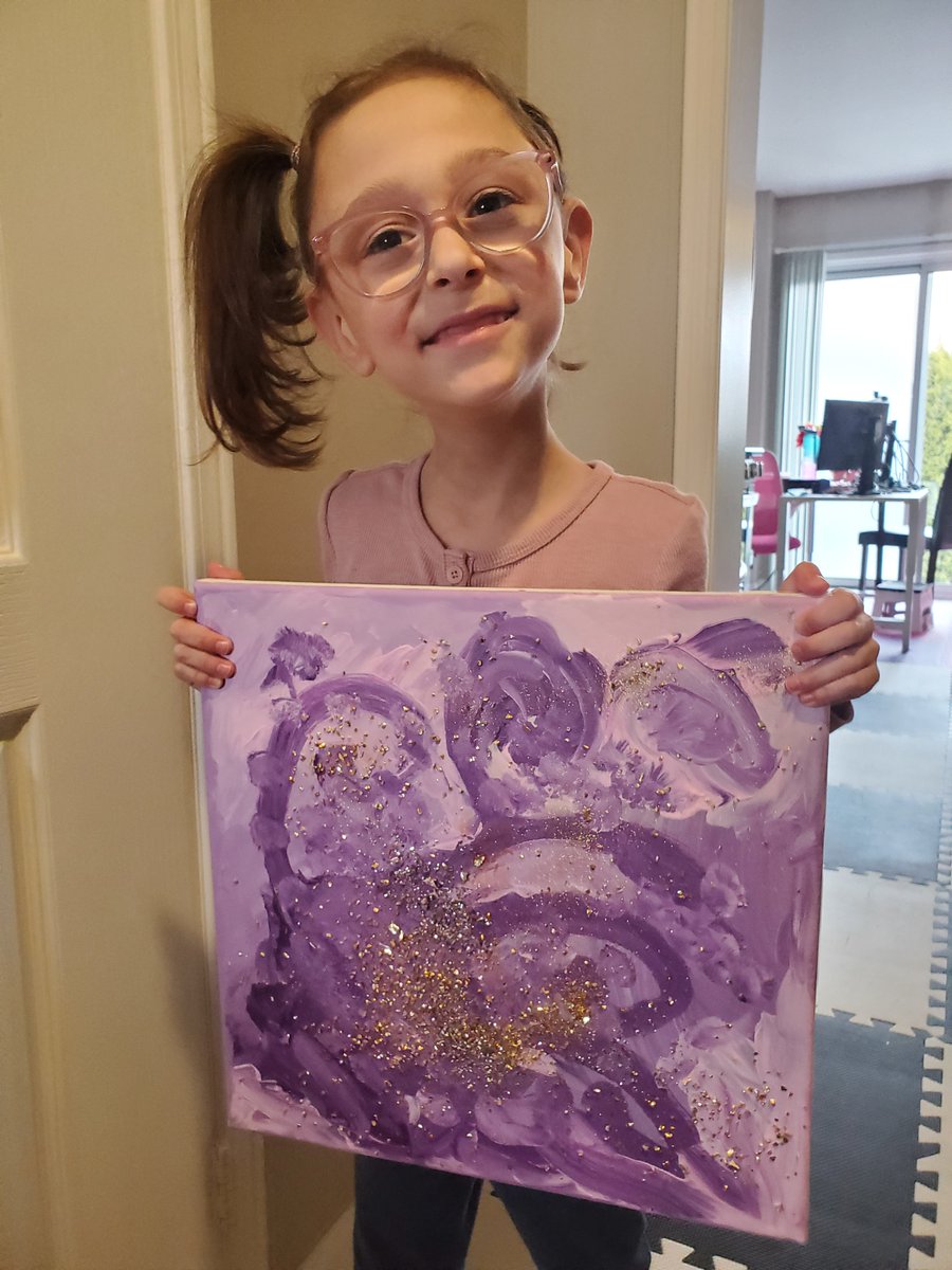 BELLA 🐻 tweet media