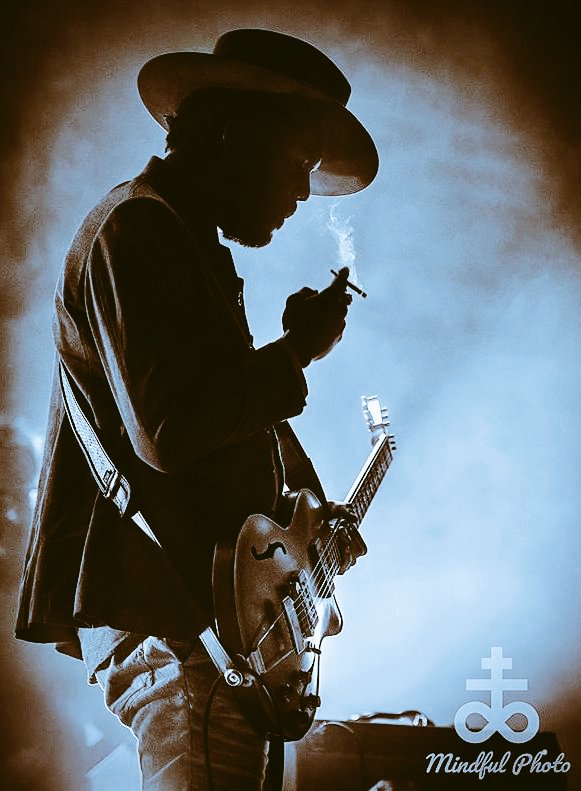 bluezharp's tweet photo. Gary Clark Jr. 
Photo by ©Rob Wallace https://t.co/gLpKtb9HpV