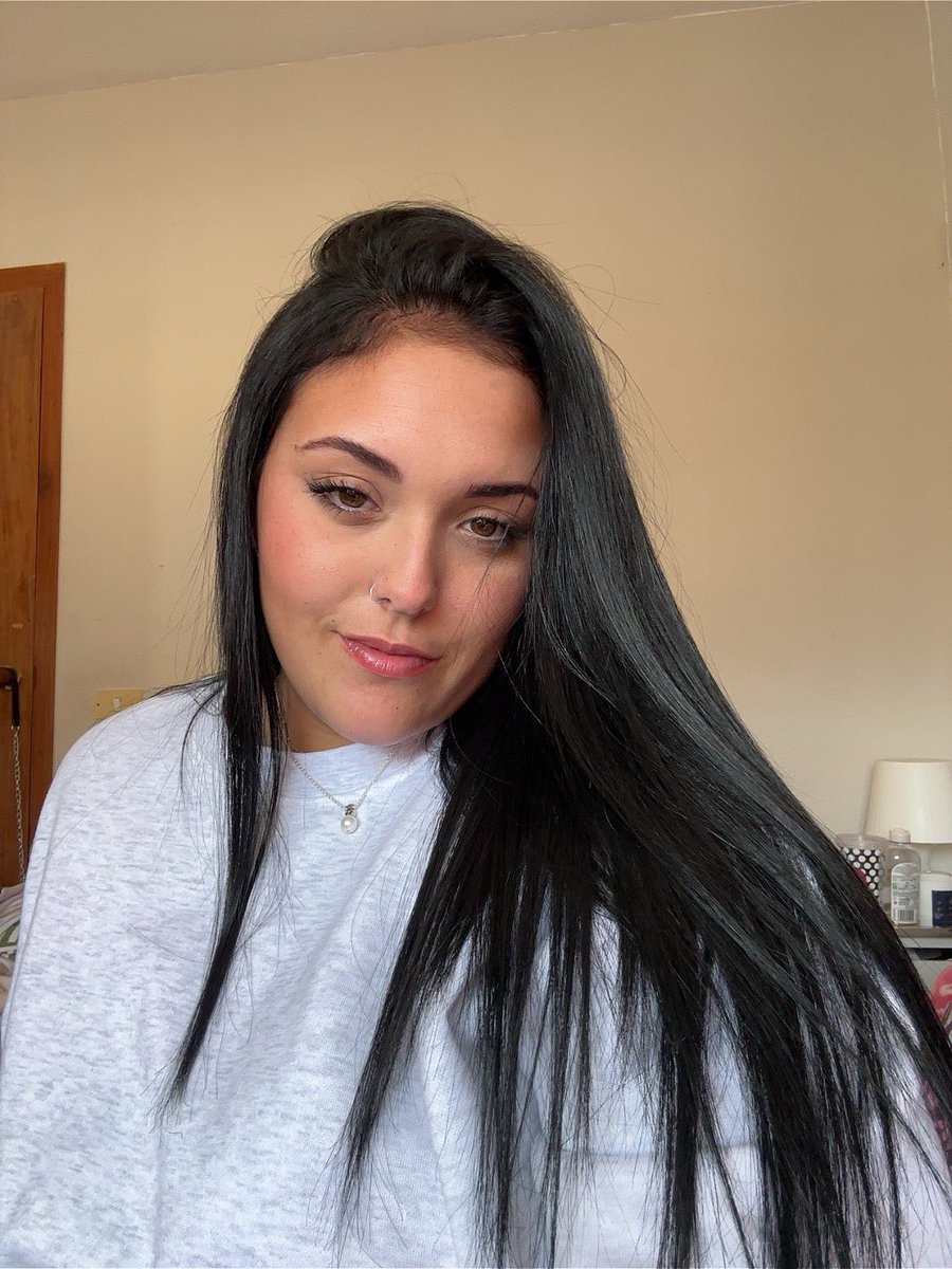 tairysiana tweet media