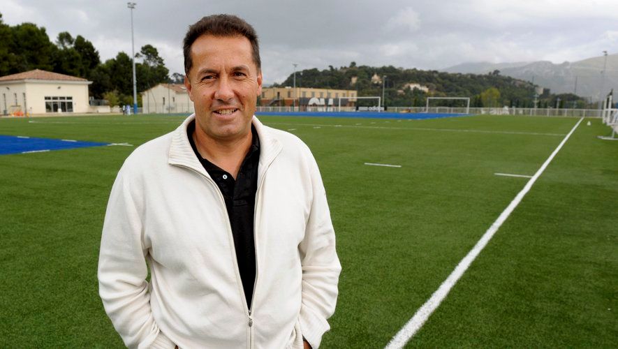 Monaco_Info_'s tweet image. ⚽ Henri Stambouli, ex jugador profesional del AS Monaco, que también fue entrenador de varias selecciones africanas, falleció a la edad de 62 años

La Unecatef, el sindicato de entrenadores profesionales franceses, ha publicado la información hoy #Monaco #AosMonaco