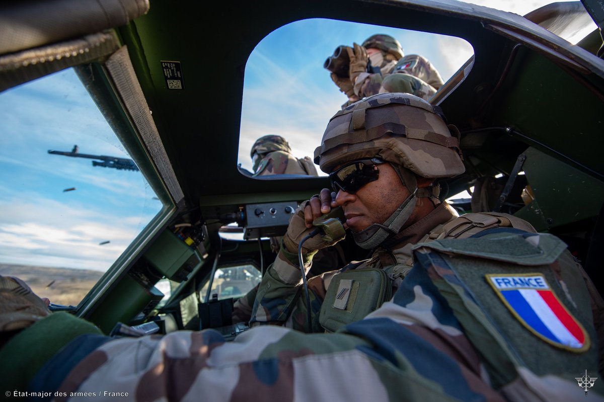 NATOBGRomania's tweet image. ➡️ Quick recap: started on 13 November, EAGLE FURY is enabling the 🇫🇷 and 🇧🇪 to confirm their operational capabilities, both with individual weapons and on armoured vehicles.
#TrainAsYouFight #CollectiveDefense