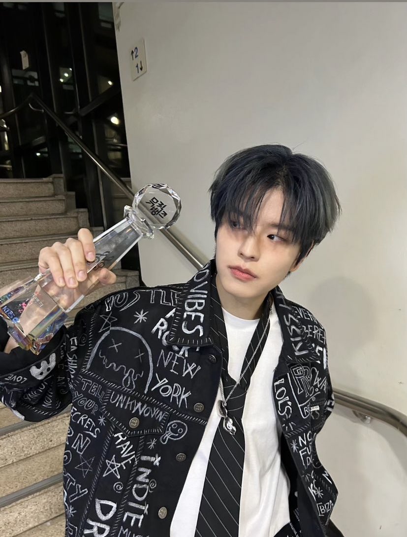 댕꾸 ◡̈ tweet media
