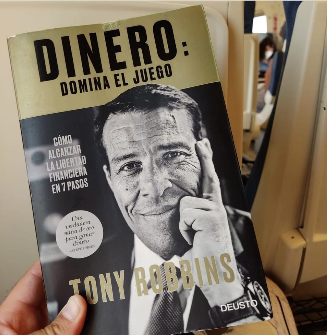 En el libro \, image size:1080x1109